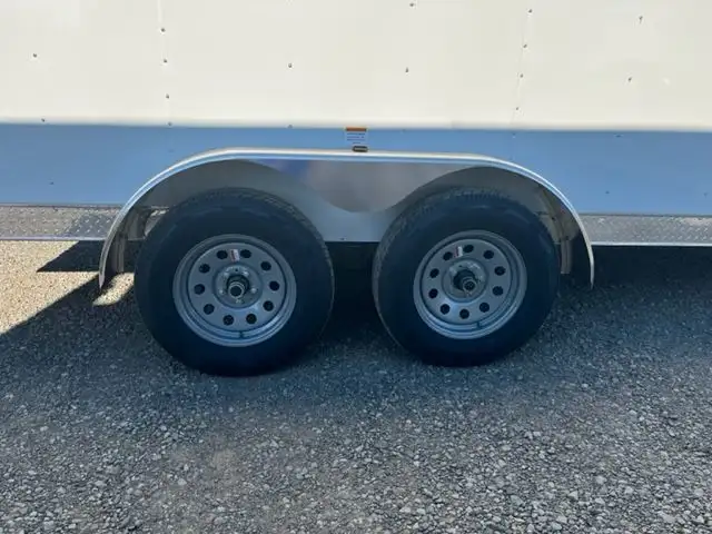 2023 B10 V nose Contractor / Toyhauler 7x16 Cargo Trailer in Cargo & Utility Trailers in Calgary - Image 12