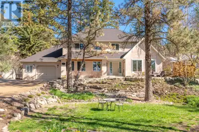 Serene Golf Course Living at St. Andrews by the Lake Welcome to your peaceful retreat overlooking th...