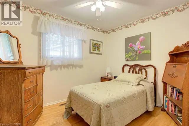 210 SHELLEY Drive Kitchener, Ontario in Houses for Sale in Kitchener / Waterloo - Image 18