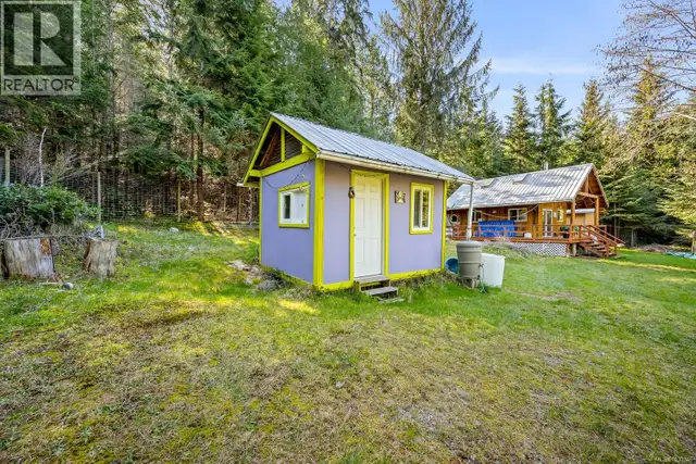 1632 Carrington Bay Rd Cortes Island, British Columbia in Houses for Sale in Campbell River - Image 4