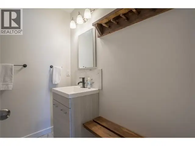 7375 Porcupine Road Unit# B6 Lot# 13 Big White, British Columbia in Condos for Sale in Penticton - Image 18