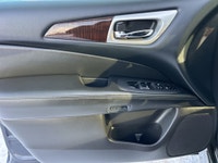 See Dealer Website for Details. AMVIC Licensed Dealer Engine: 3.5 Other Equipment AM/FM Stereo, Air... (image 7)