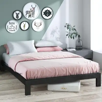 BNIB - Zinus King Bed Frame - Arnav 10 inch Metal... LOT# 962, View more