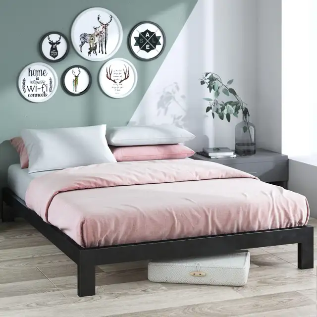 BNIB - Zinus King Bed Frame - Arnav 10 inch Metal... LOT# 962 in Other in Oshawa / Durham Region - Image 2