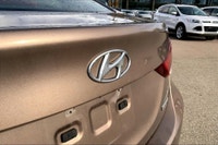2.0 L 4 Cyl Engine Vehicle Disclosures: No Vehicle Disclosure 2014 Hyundai ELANTRA ... Engine: 4 Cyl... (image 7)