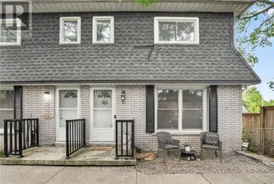 Welcome to affordable homeownership in the heart of Smithville!This inviting 3-bedroom end-unit town...