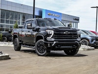 Duramax Z71 | Power Sunroof | Leather Heated Bucket Seats | 5th Wheel Prep | 20 Black Alloys | Accid... (image 1)