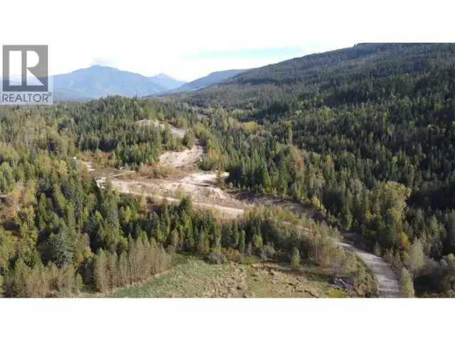 00 Oxbow Frontage Road Malakwa, British Columbia in Land for Sale in Kamloops - Image 11