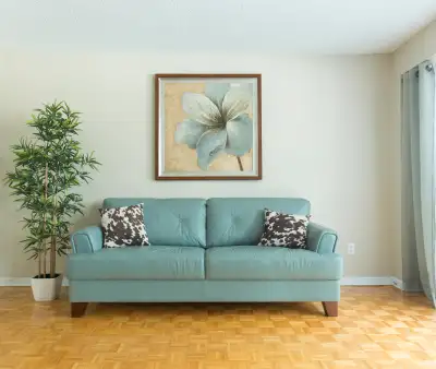4 1/2 Bright & Spacious *SOUTHWEST ONE in West Island Montreal