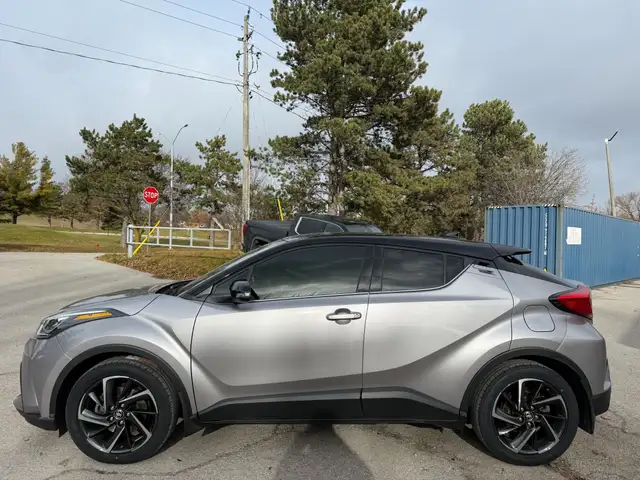 2020 Toyota C-HR Limited LIMITED| NO ACCIDENTS| LOW KM in Cars & Trucks in Markham / York Region - Image 18