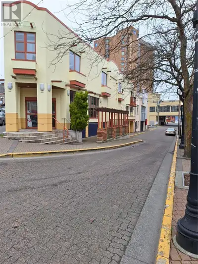 This 1,900 sq ft retail/office space is located on the corner of Commercial & Wharf Street and oppos...