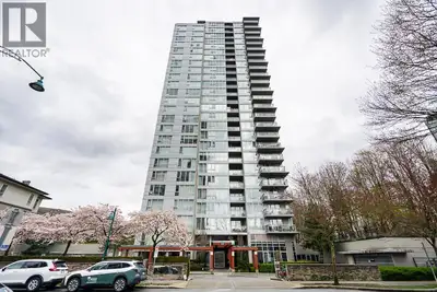 Welcome to Nahanni at Klahanie, one of Port Moody´s most sought-after communities! This bright and f...