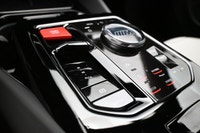 717hp! ONLY 7500 KMS, BMW CERTIFIED M5 TOURING! OPTIONED WITH ADVANCED DRIVER ASSISTANCE PACKAGE, AD... (image 8)
