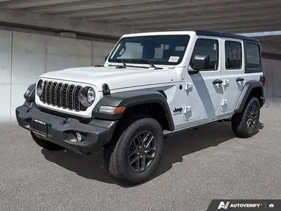 This Jeep Wrangler boasts a Regular Unleaded V-6 3.6 L/220 engine powering this Automatic transmissi...