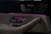 This Mercedes-Benz GLE has a powerful Intercooled Turbo Gas/Electric I-4 2.0 L/121 engine powering t... (image 5)