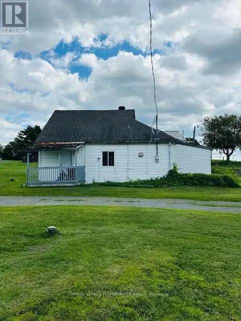 18787 COUNTY RD 2 ROAD South Glengarry, Ontario in Houses for Sale in Cornwall - Image 10