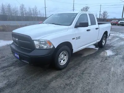 2018 RAM 1500 ST, $23,995 PLUS HST AND LICENCE FEE 94,431 KM 5.7L HEMI, 4X4, NEW TIRES, NEW BRAKES,...