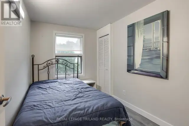 7575 BIDDULPH STREET Lambton Shores (Port Franks), Ontario in Houses for Sale in Grand Bend - Image 24
