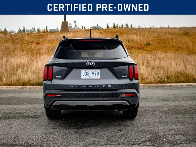 2021 Kia Sorento 2.5T X-Line in Cars & Trucks in St. John's - Image 7