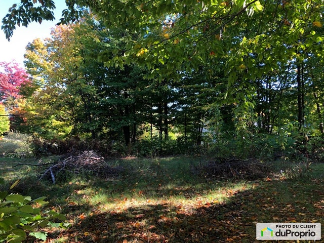 $209,000 - Residential Lot for sale in Boischatel — photo 1