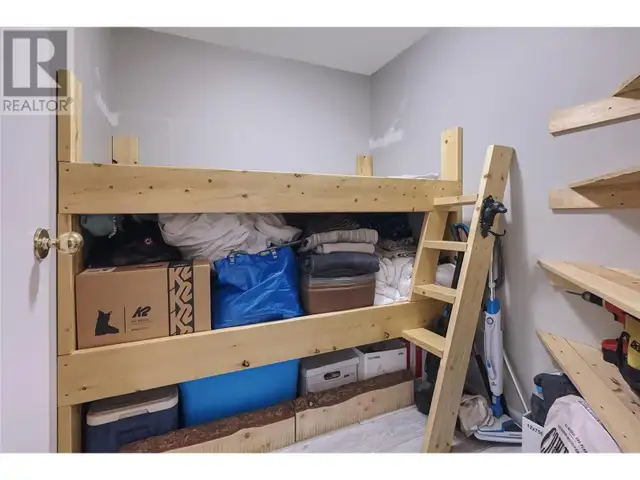 4817 Snow Pines Road Unit# D Big White, British Columbia in Houses for Sale in Penticton - Image 17