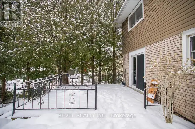 104 HILLSIDE AVENUE Norfolk (Delhi), Ontario in Houses for Sale in Norfolk County - Image 34