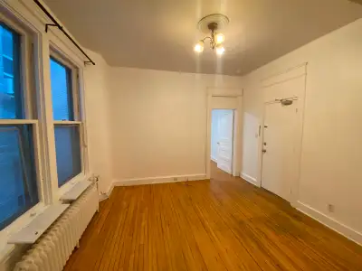 1-Bedroom in Centretown- Available August 1st, 2025!