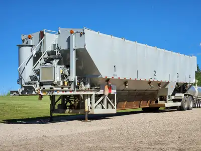 2010 APPCO 4,000 Cubic Ft sand mobile storage pig dry bulk tank trailer with conveyor belt system Si...