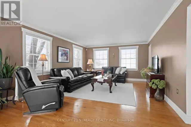 183 HAMILTON ROAD Russell, Ontario in Houses for Sale in Ottawa - Image 6