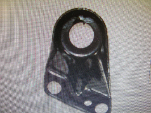 NOS Honda ignition switch bracket 50375-292-020b in Other in Stratford - Image 3