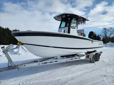 NEW MODEL ALERT! New 2026 Blackfin 242HB for sale in Ontario. Powered by a V10 Mercury 350XL Outboar...