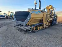 Cat 650B paver