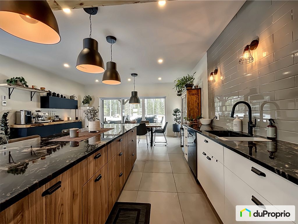 $610,000 - 2 Storey for sale in L'Ascension-De-Notre-Seigneur — photo 3