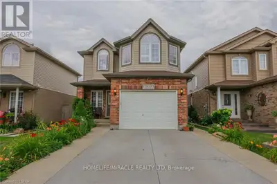 3+1 Bedrooms With Finished Basement ( Entire Property ), 3 Full+1 Half Washroom ,With Extra Family R...