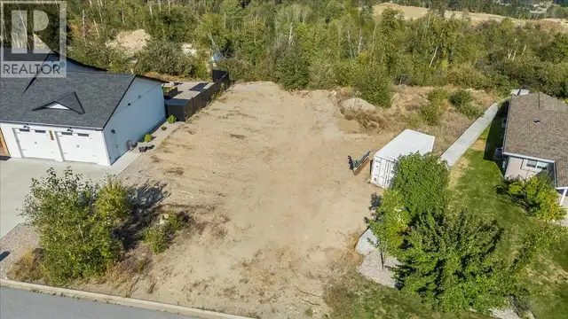 4009 Grandview Drive Castlegar, British Columbia in Land for Sale in Nelson - Image 7