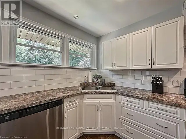 31 MASTERSON AVENUE St. Catharines (Glendale/Glenridge), Ontario in Houses for Sale in St. Catharines - Image 13
