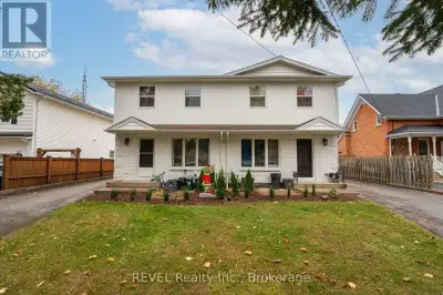 This well-maintained Four-Plex in prestigious Fonthill offers a fantastic investment opportunity. Lo...