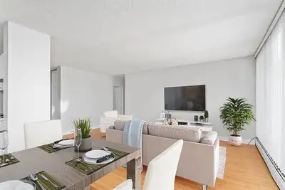 2 Bedroom Apartment for Rent - 1305 15 Ave SW