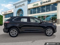 | Panoramic Vista Roof | Heated Front Seats | Heated Steering Wheel | Memory Seat | Rain-Sensing Wip... (image 5)