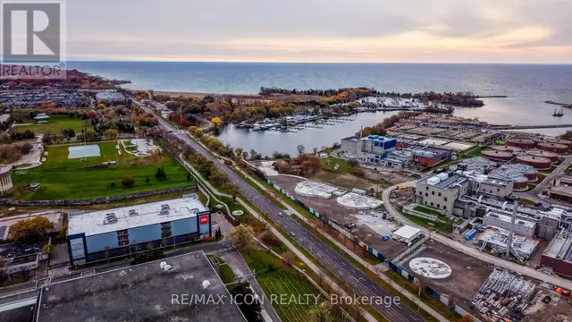 898 EASTERN AVENUE Toronto (Greenwood-Coxwell), Ontario in Houses for Sale in City of Toronto - Image 41