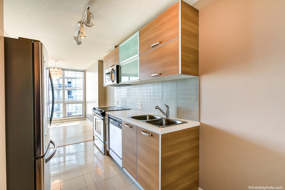 3101 - 9981 Whalley Boulevard 3
