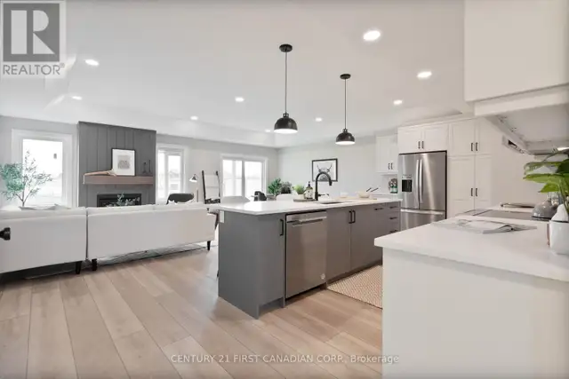 21 HAMILTON STREET North Middlesex (Ailsa Craig), Ontario in Houses for Sale in Grand Bend - Image 10