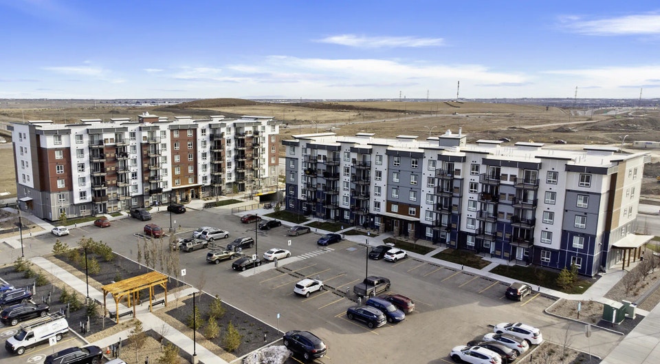 Pet-Friendly One Bedroom One Bath with In-suite Laundry for Rent 2
