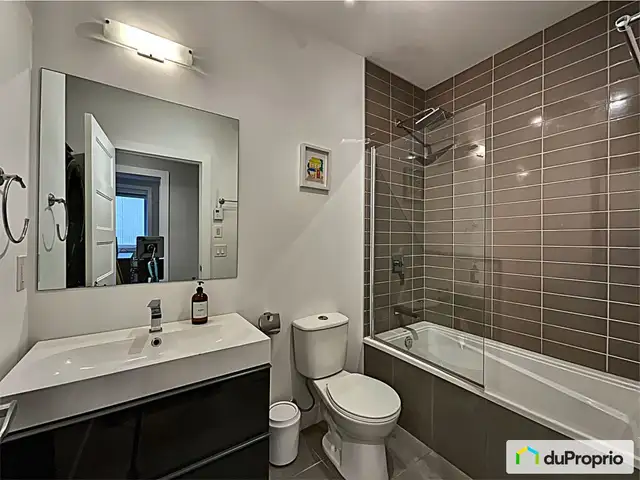 $555,000 - Condominium for sale in Rosemont / La Petite Patrie62863773802243124