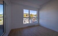 Spacious 3 Bedroom + Den for rent in North Vancouver. Contact us for more information or book a tour... (image 1)