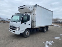 2018 HINO TRUCK 195;Medium Duty Trucks - VAN-REEFER Penske Location 830 45TH ST EAST SASKATOON SK S7... (image 2)