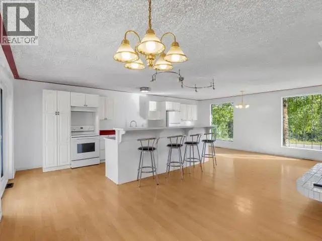 1201 HICKORY STREET Whitehorse, Yukon in Houses for Sale in Whitehorse - Image 13