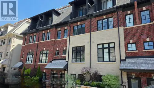 Set in the heart of charming Streetsville, this exquisitely appointed Dunpar luxury townhome present...
