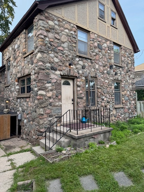 Charming 3 Bedroom Detached Home in Galt! 2