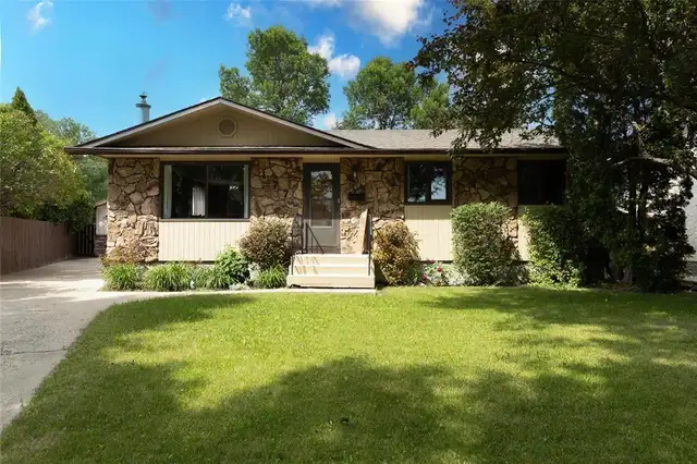 177 Kay Crescent Winnipeg, Manitoba62864390585089123